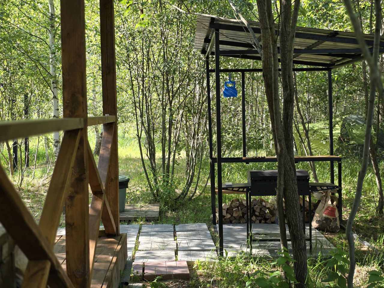 outside1.jpg